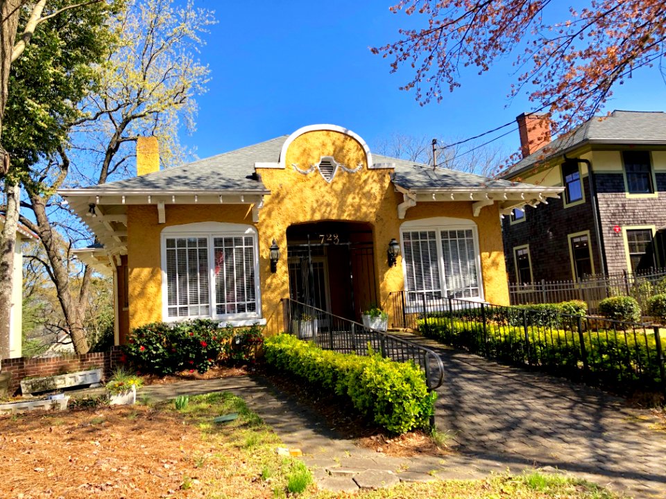 Piedmont Avenue, Midtown, Atlanta, GA 