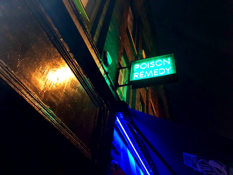 Poison Remedy Sign, Dublin, Éire 