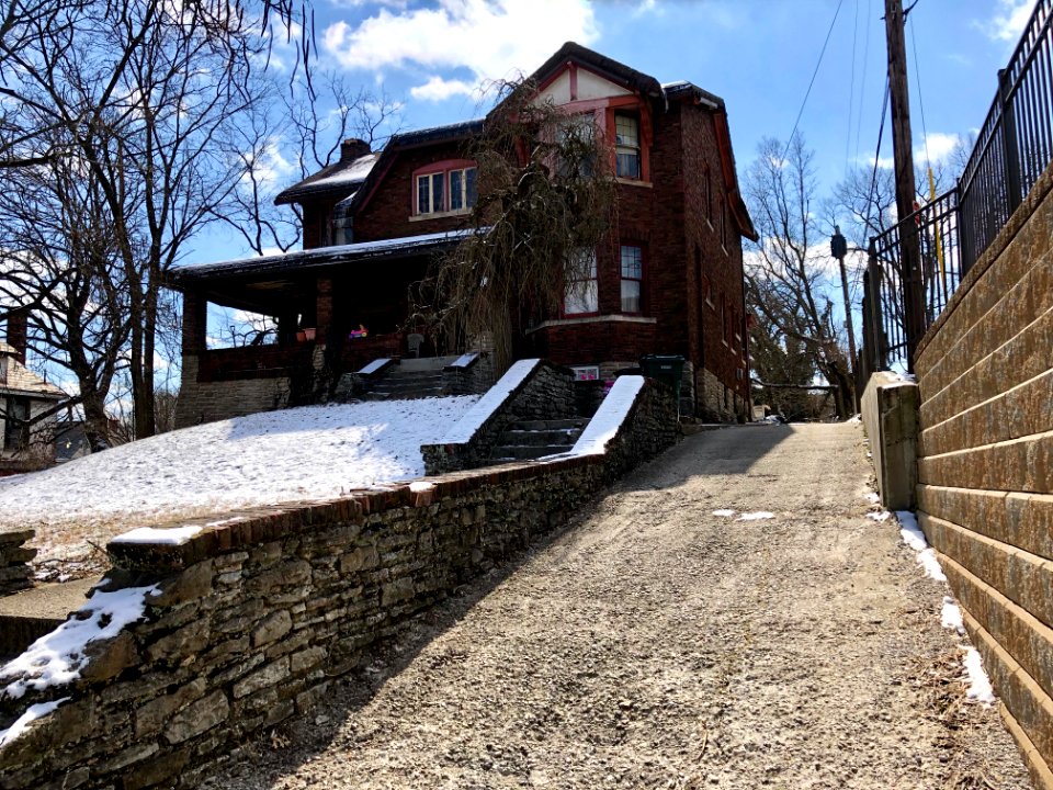 McGregor Avenue, Mount Auburn, Cincinnati, OH 
