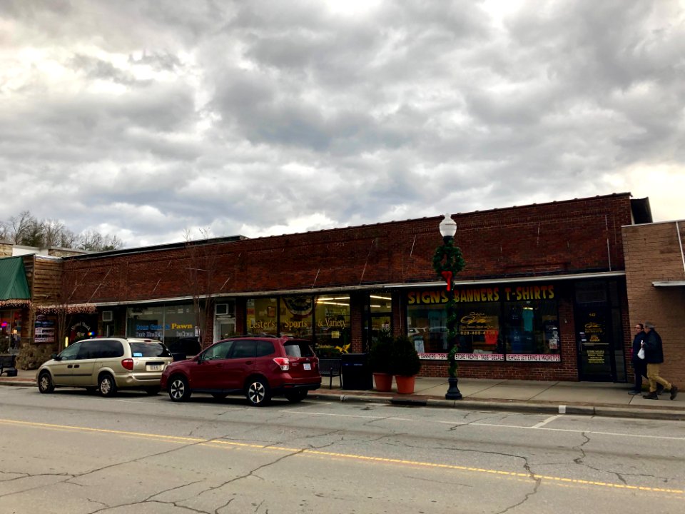 Everett Street, Bryson City, NC 