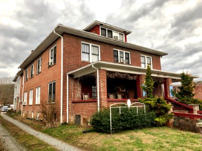 The Calhoun House, Bryson City, NC 
