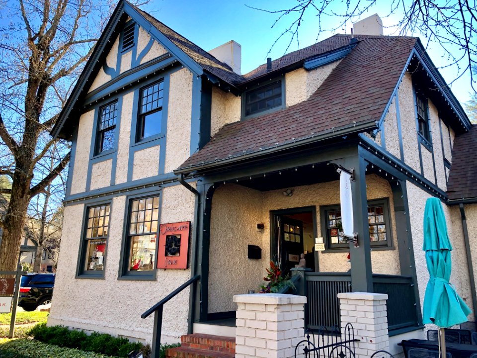 Boston Way, Biltmore Village, NC 