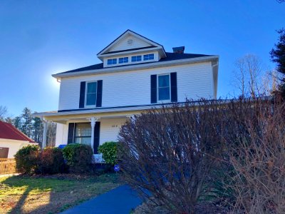 South Washington Street, Hendersonville, NC 