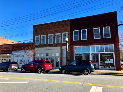 7th Avenue East, Hendersonville, NC 