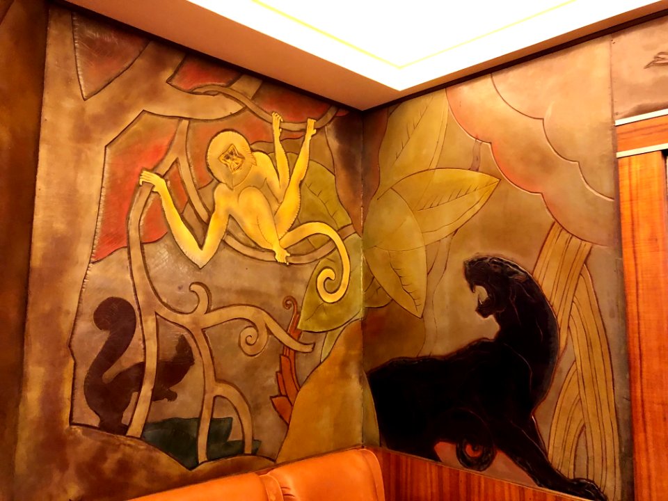 Women's Restroom Entryway, Cincinnati Union Terminal, Quee… 