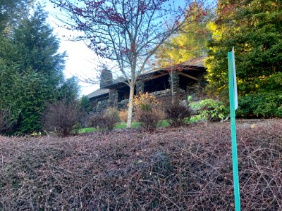 Max and Claire Brombacher House ( 