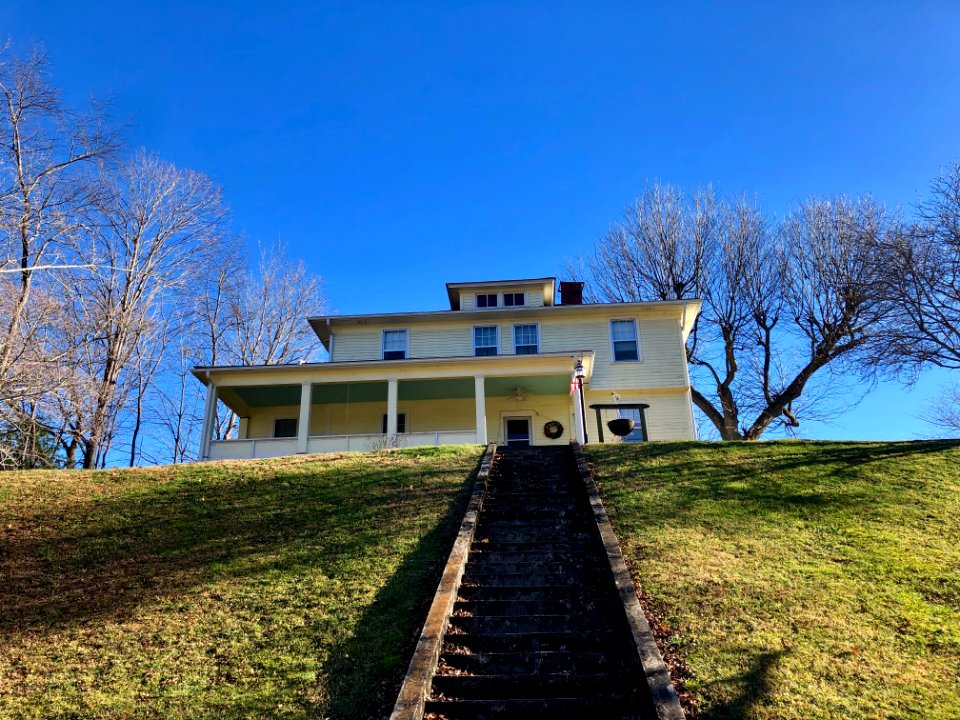 Lance Avenue, Hot Springs, NC 