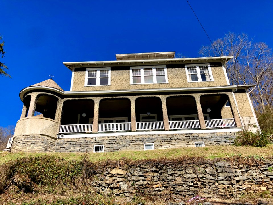 James H. White House, Marshall, NC 