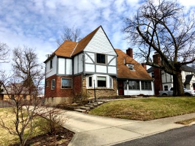 Egan Hills Drive, Paddock Hills, Cincinnati, OH 