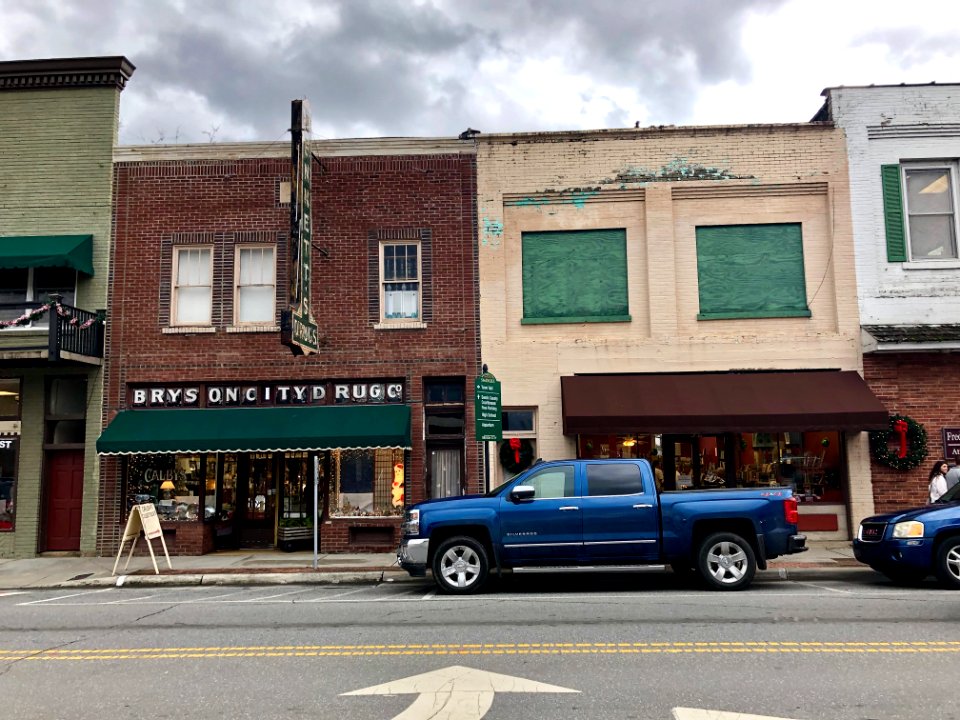 Everett Street, Bryson City, NC 