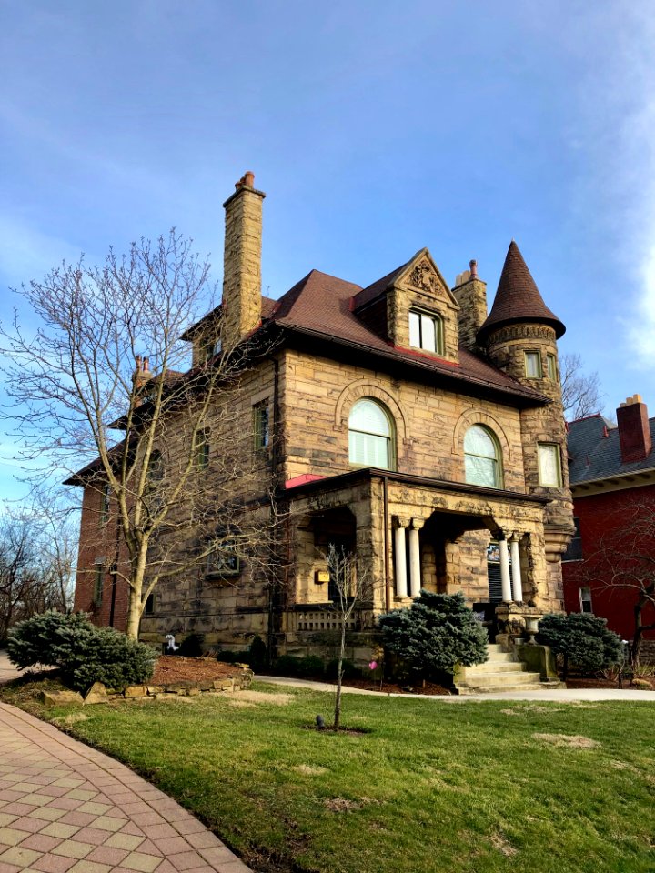 Fairfield Avenue, East Walnut Hills, Cincinnati, OH 