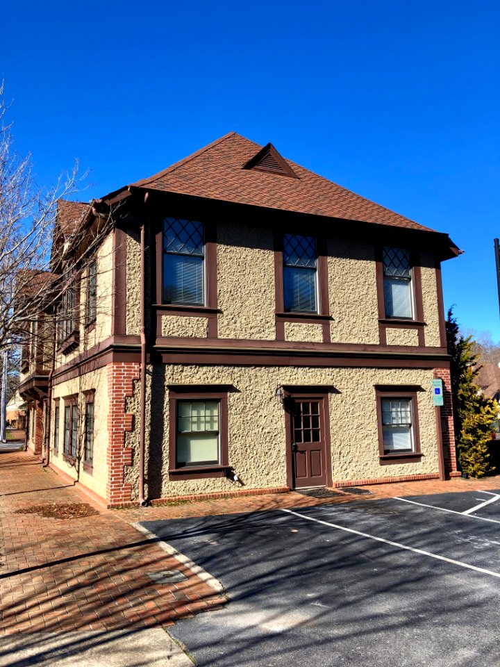 All Souls Crescent, Biltmore Village, NC 