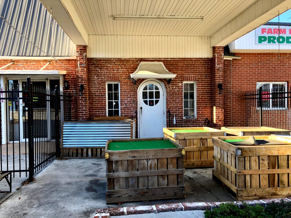 7th Avenue East, Hendersonville, NC 