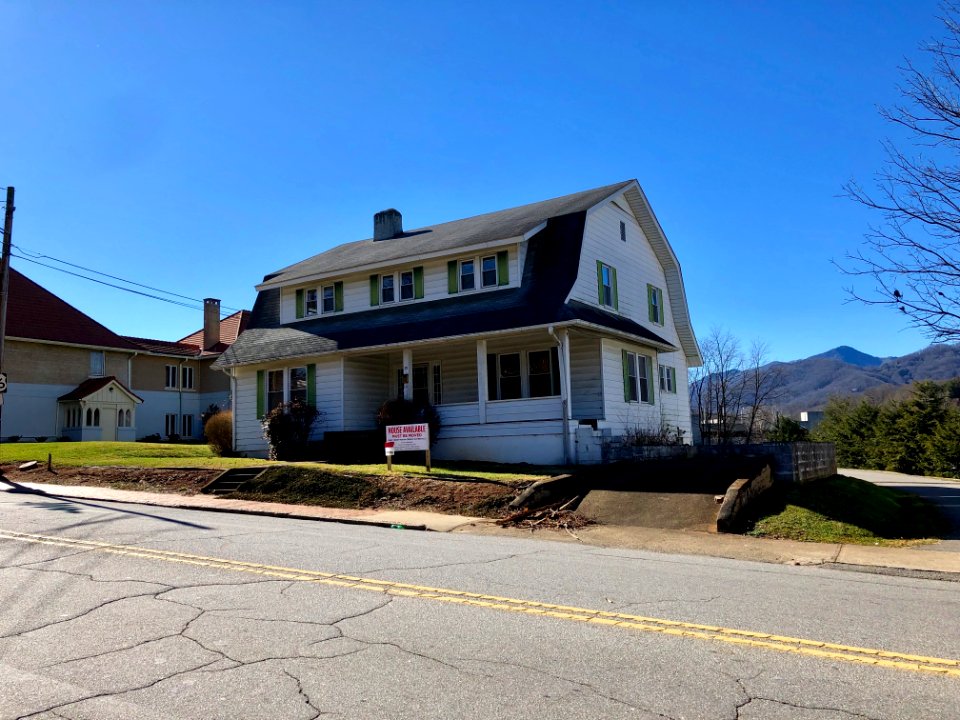 Walnut Street, Waynesville, NC 