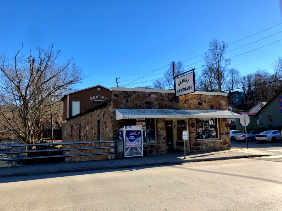 Gentry Hardware, Hot Springs, NC 