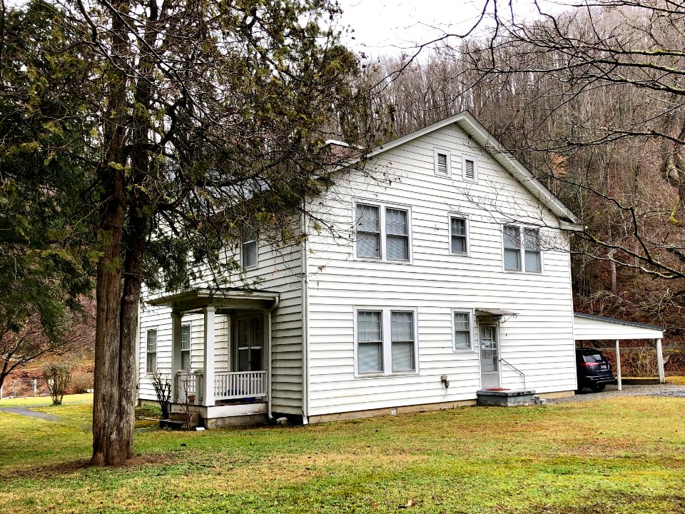 Waterville Clubhouse, Mount Sterling, NC 