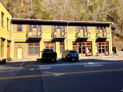 Marshall Chevrolet Company Building, Marshall, NC 