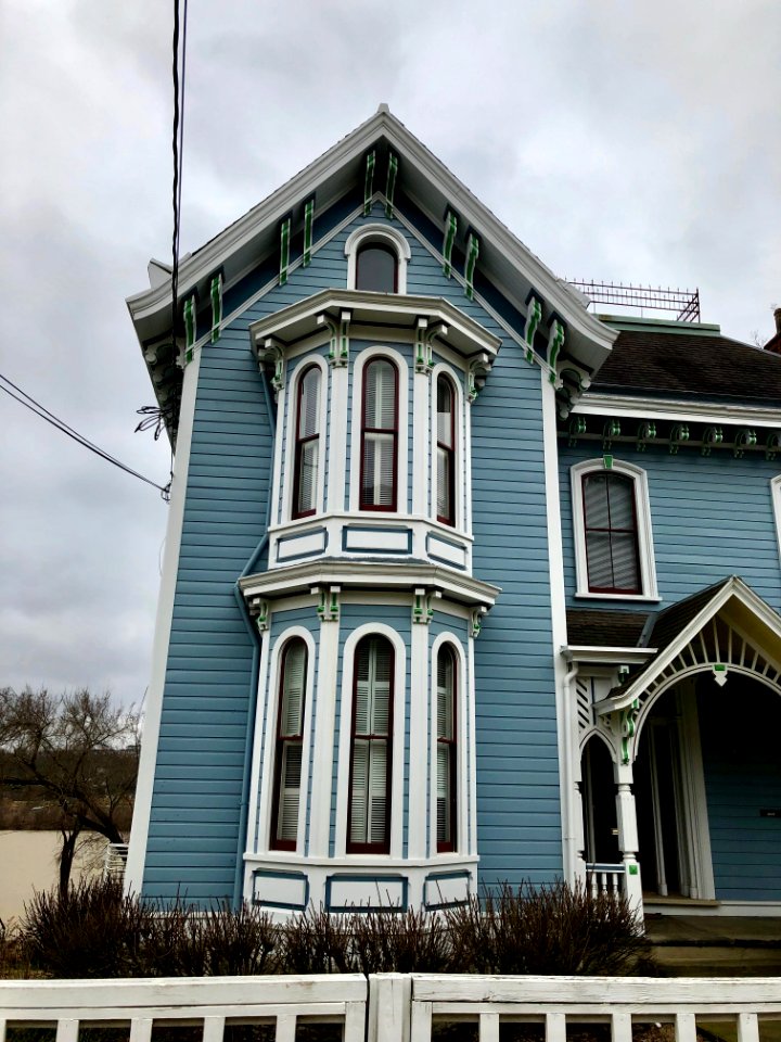 Riverside Drive, Vanceville, East End, Cincinnati, OH 