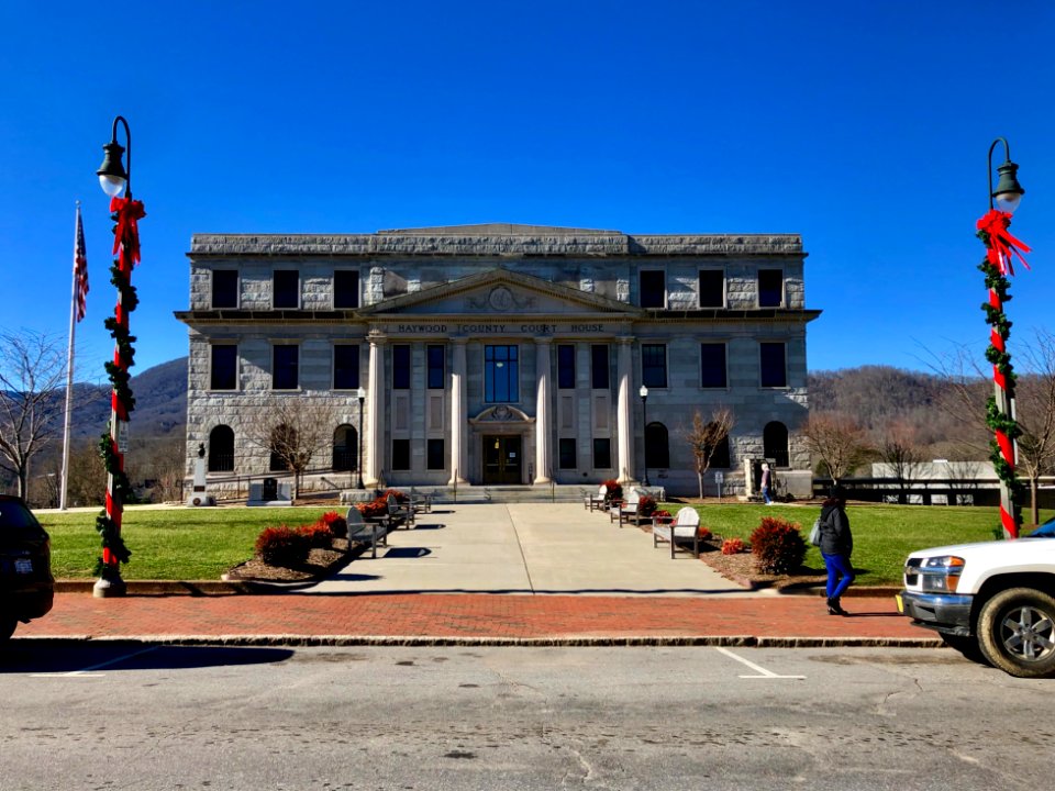 Haywood County Courthouse, Waynesville, NC 