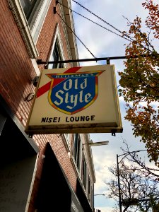 Nisei Lounge Old Style Sign, Wrigleyville, Chicago, IL 