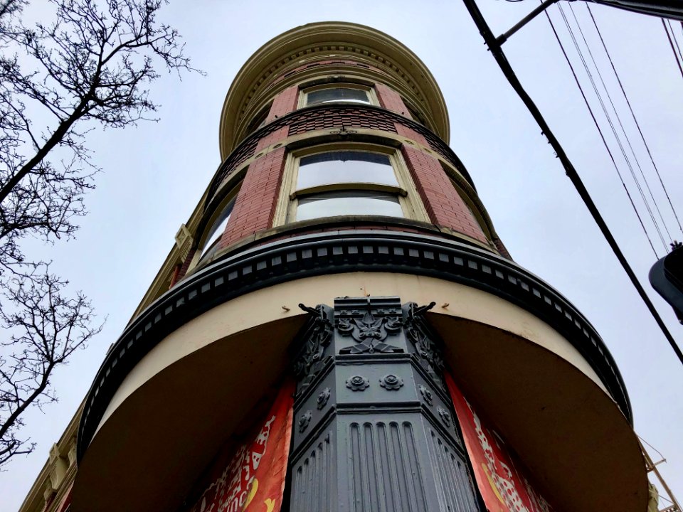 Domhoff Building, Hamilton Avenue and Chase Avenue, Norths… 