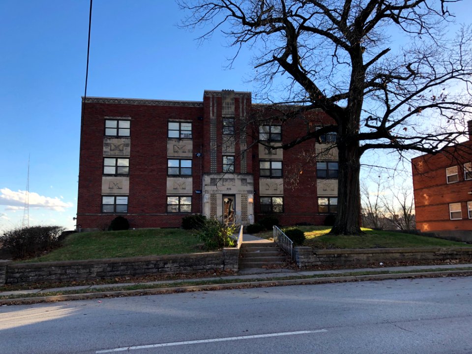 William Howard Taft Road, Corryville, Cincinnati, OH 