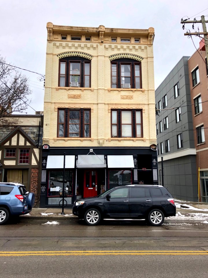 Hamilton Avenue, Northside, Cincinnati, OH 