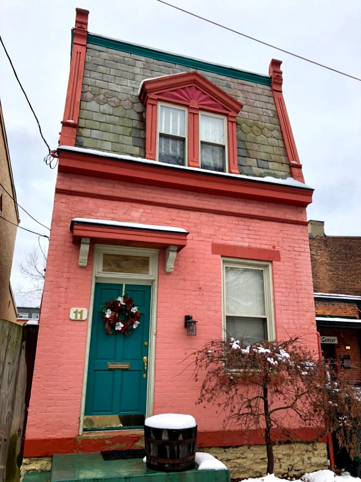 Moline Court, Northside, Cincinnati, OH 