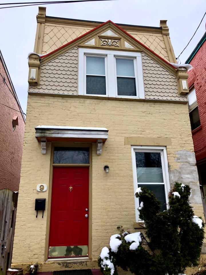 Moline Court, Northside, Cincinnati, OH 