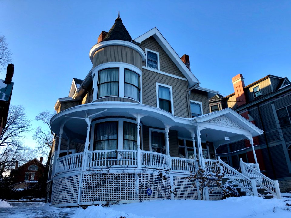 Whitfield Avenue, Clifton, Cincinnati, OH 