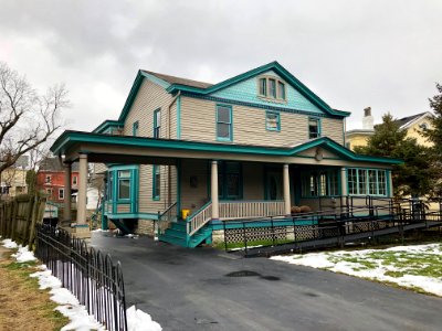 Hamilton Avenue, Northside, Cincinnati, OH 