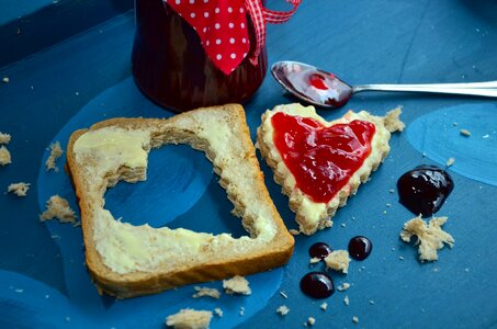 Breakfast heart fruity