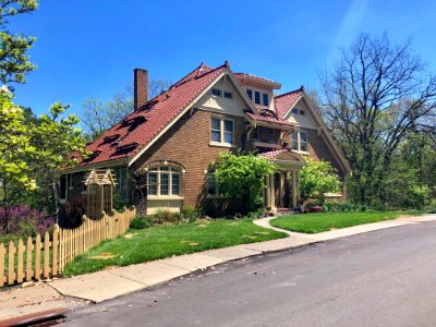 Red Bud Avenue, North Avondale, Cincinnati, OH 