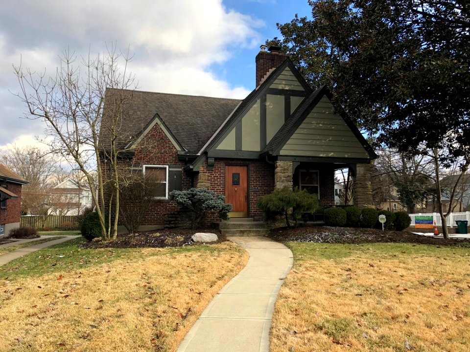 Drakewood Drive, Oakley, Cincinnati, OH 
