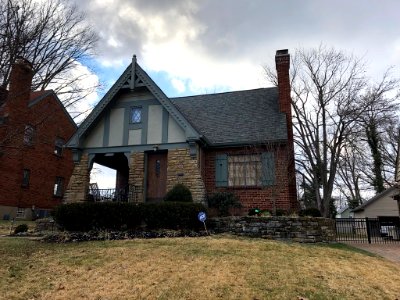 Drakewood Drive, Oakley, Cincinnati, OH 