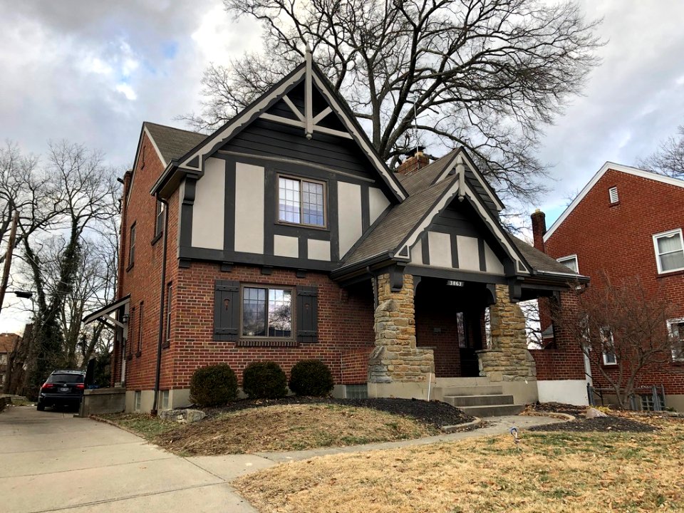 Drakewood Drive, Oakley, Cincinnati, OH 