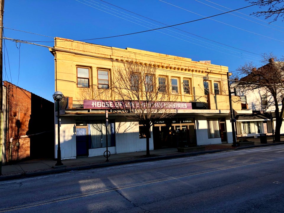 Old Hollywood Theatre, College Hill, Cincinnati, OH 