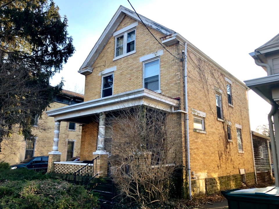 Hamilton Avenue, Northside, Cincinnati, OH 