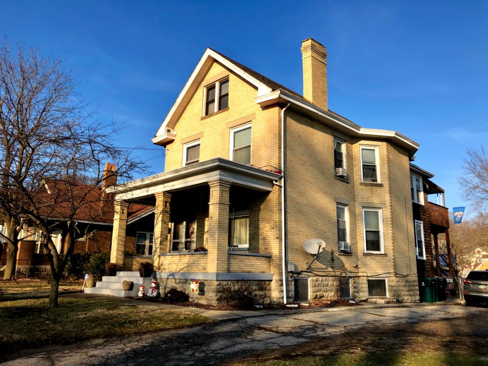 Hamilton Avenue, Northside, Cincinnati, OH 