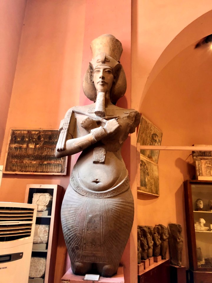 Statue of Akhenaten, Egyptian Museum, al-Qāhirah, CG, EGY 