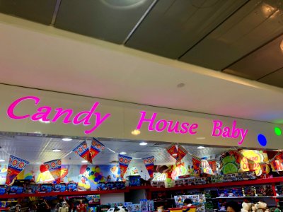 Candy House Baby Sign, Cairo Airport, al-Qāhirah, CG, EGY 