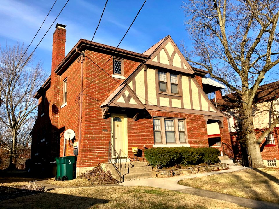 Elkton Place, College Hill, Cincinnati, OH 