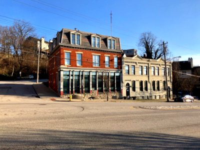 Gilbert Avenue, Walnut Hills, Cincinnati, OH 