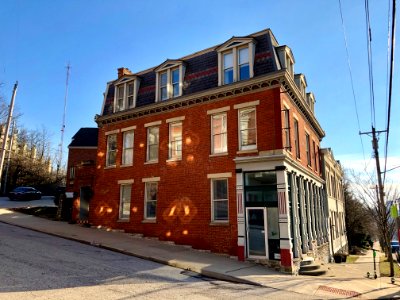 Gilbert Avenue, Walnut Hills, Cincinnati, OH 