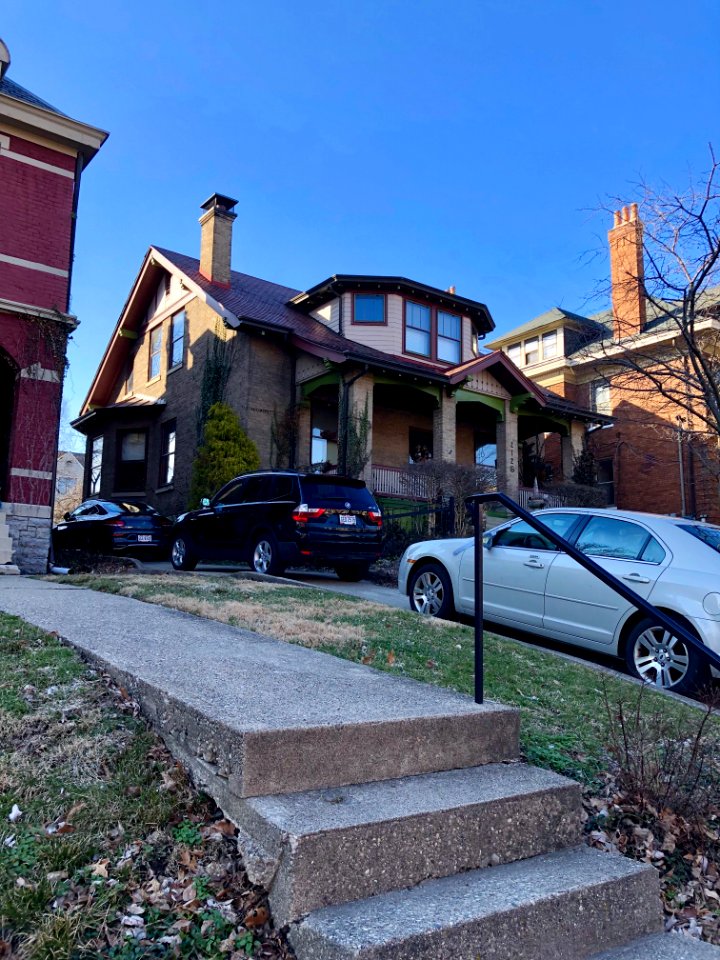 Sinton Avenue, Walnut Hills, Cincinnati, OH 