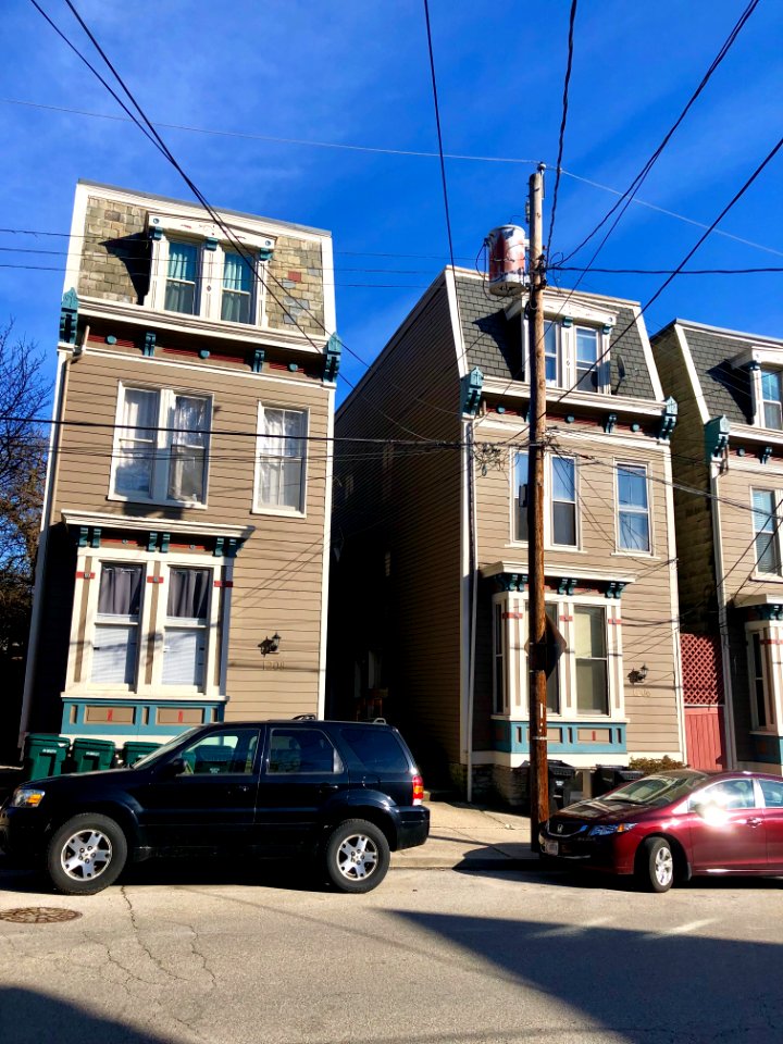 Wareham Drive, Mount Adams, Cincinnati, OH 