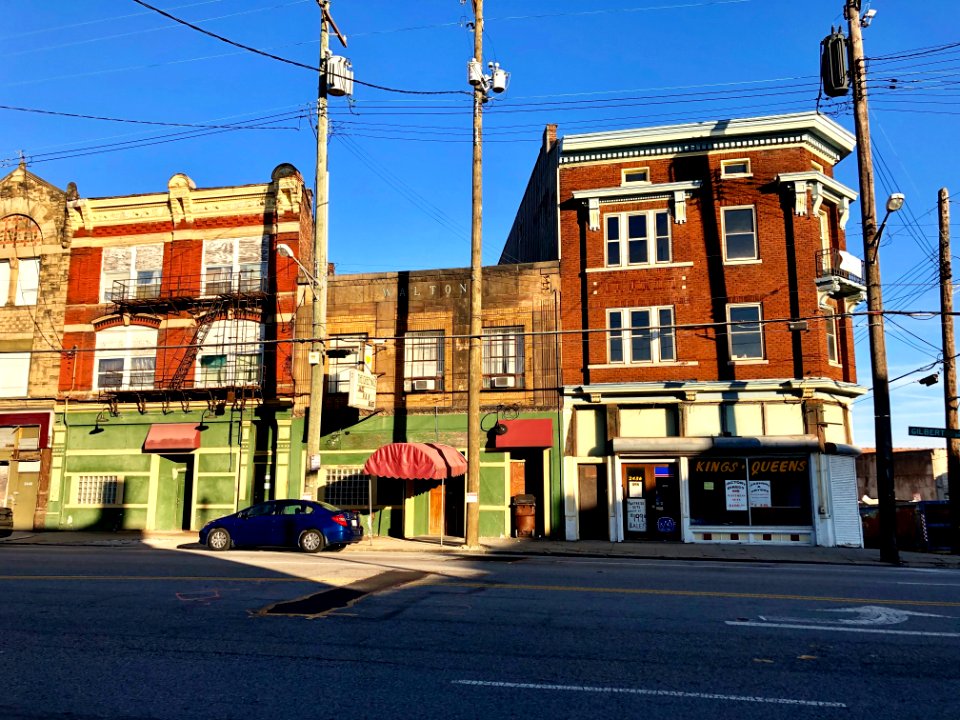 Gilbert Avenue, Walnut Hills, Cincinnati, OH 