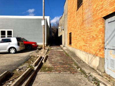Bright Alley, West End, Cincinnati, OH 