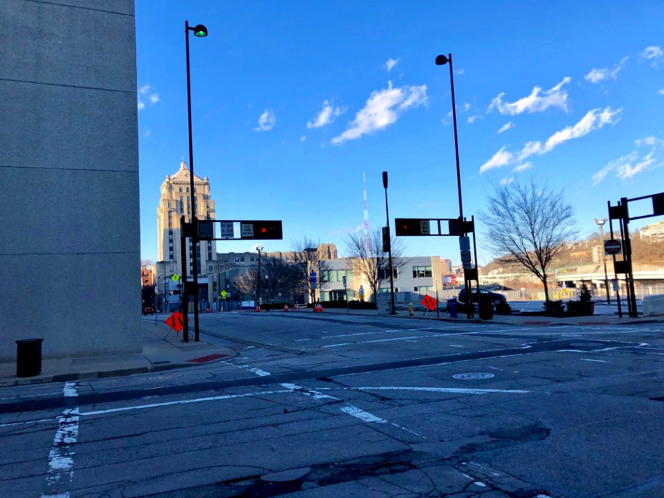 Broadway Street from 6th Street, Cincinnati, OH 