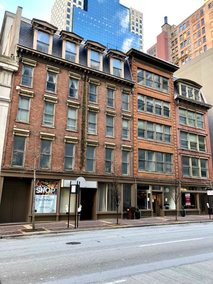 East 4th Street, Cincinnati, OH 